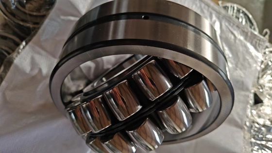 23996CA/W33 High Quality Self-aligning Roller Bearing With Size 480*650*118mm With Relubrication Features