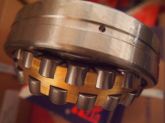 24122CC/W33 SELF ALIGNING SPHERICAL ROLLER BEARING  NTN FAG