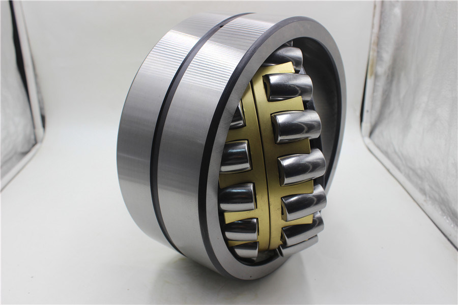 China Bearing 23138CA CAK CA/W33 CAK/W33 Double Row Self-aligning Roller Bearing Size190*320*104mm High Quality Bearing